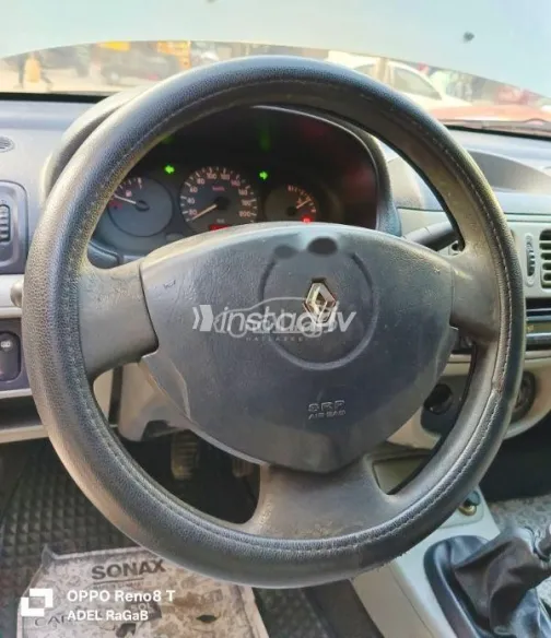 Renault Clio 2002 Gray Used for Sale - 4