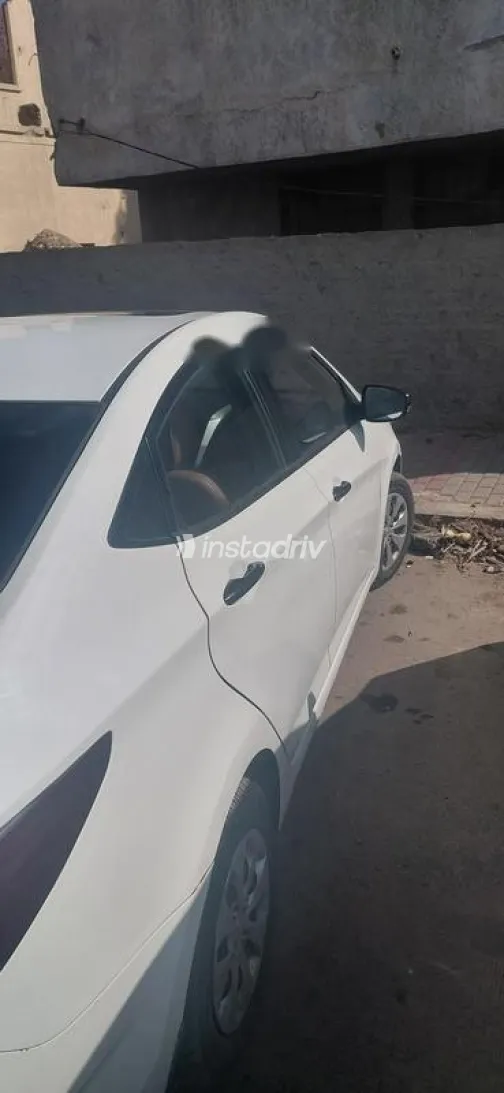 Hyundai Accent RB 2015 White Used for Sale - 2