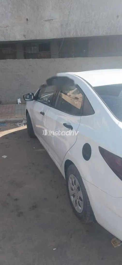 Hyundai Accent RB 2015 White Used for Sale - 3
