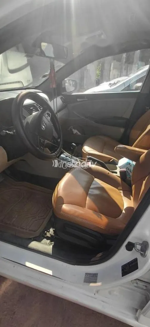 Hyundai Accent RB 2015 White Used for Sale - 4