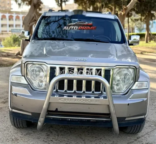 Jeep Cherokee 2012 Silver Used for Sale - 3