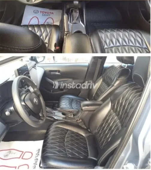 تويوتا كورولا 2019 أبيض مستعملة للبيع - 4