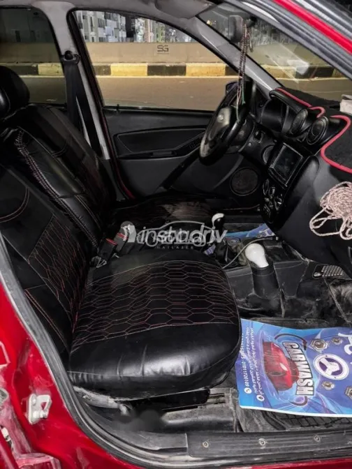 Lada Granta 2018 White Used for Sale - 4