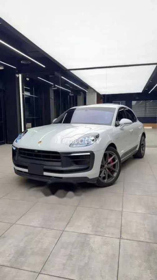 Porsche Cayenne S 2024 White Used for Sale - 7