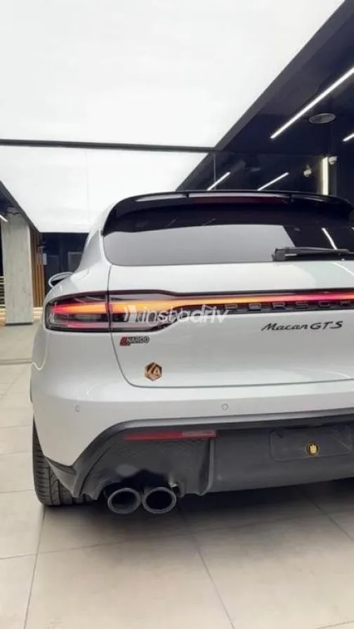 Porsche Cayenne S 2024 White Used for Sale - 8