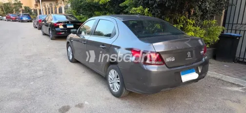 بيجو 301 2019 أبيض مستعملة للبيع - 5