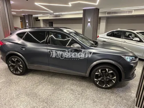 كوبرا فورمينتور 2023 رمادي مستعملة للبيع - 3