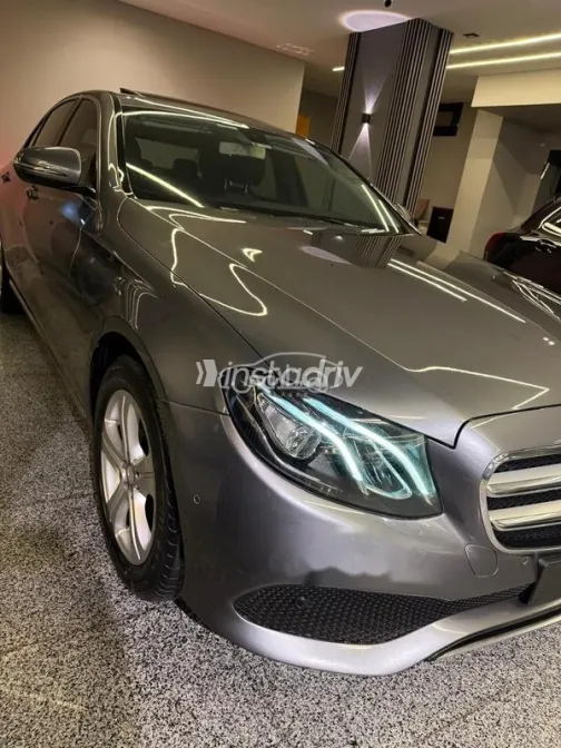 Mercedes A 180 2017 Gray Used for Sale - 5