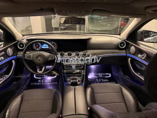 Mercedes A 180 2017 Gray Used for Sale - 6