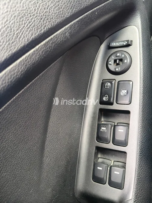 Kia K3 2013 White Used for Sale - 5