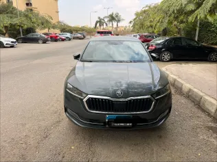 سكودا اوكتافيا 2021 أبيض مستعملة للبيع