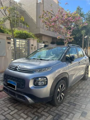 سيتروين C3 اير كروس 2021 أبيض مستعملة للبيع