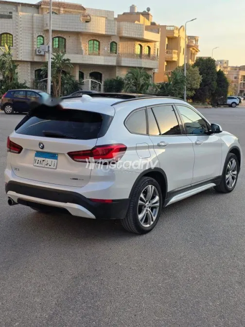 بي ام دبليو X1 2020 أبيض مستعملة للبيع - 2