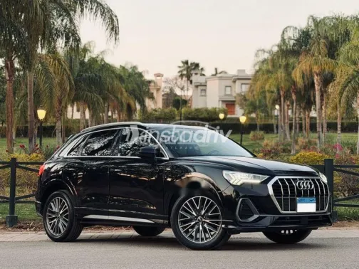 اودي Q3 2024 أسود مستعملة للبيع - 2