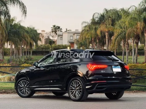 اودي Q3 2024 أسود مستعملة للبيع - 4