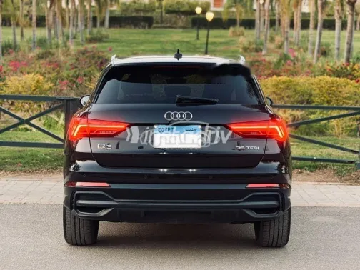 اودي Q3 2024 أسود مستعملة للبيع - 6