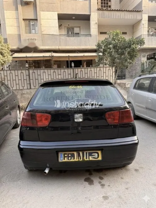 Seat Ibiza 2001 Black Used for Sale - 1