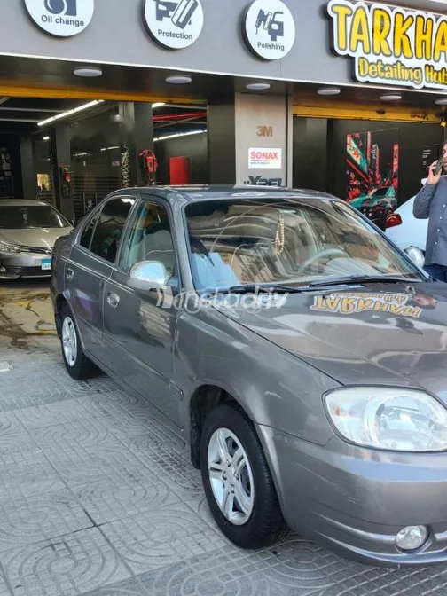 هيونداي فيرنا 2015 رمادي مستعملة للبيع - 4