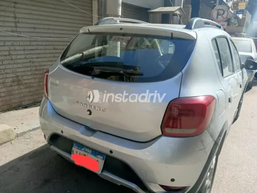 Renault Sandero Step Way 2020 White Used for Sale - 2