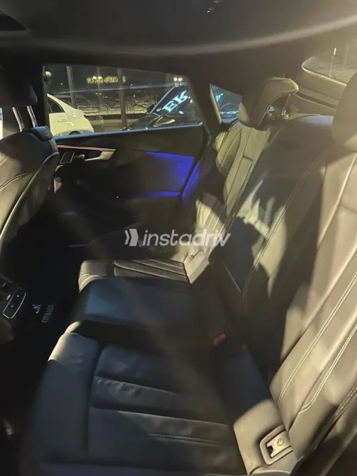 اودي A5 2024 رمادي مستعملة للبيع - 8