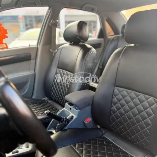 شيفروليه أوبترا 2011 أسود مستعملة للبيع - 4