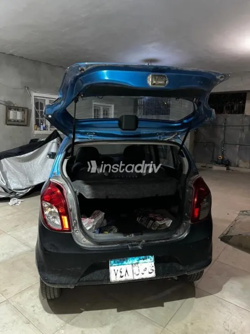 سوزوكى التو 2017 أبيض مستعملة للبيع - 1