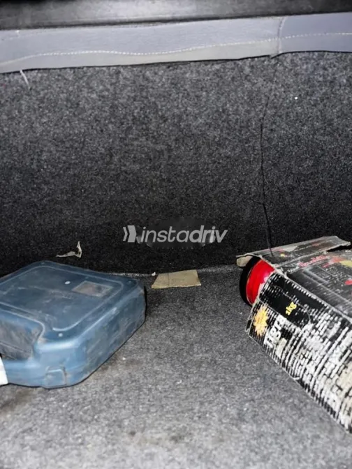 سوزوكى التو 2017 أبيض مستعملة للبيع - 2