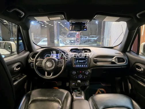 جيب رينيجيد 2020 أبيض مستعملة للبيع - 1