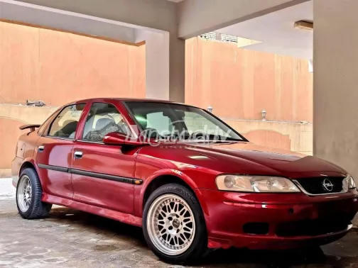 اوبل فيكترا 2001 أحمر غامق مستعملة للبيع - 5