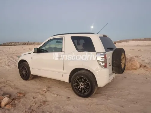 Suzuki Grand vitara 2006 White Used for Sale - 3