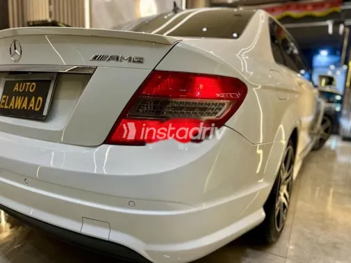 Mercedes C 180 2010 White Used for Sale - 10