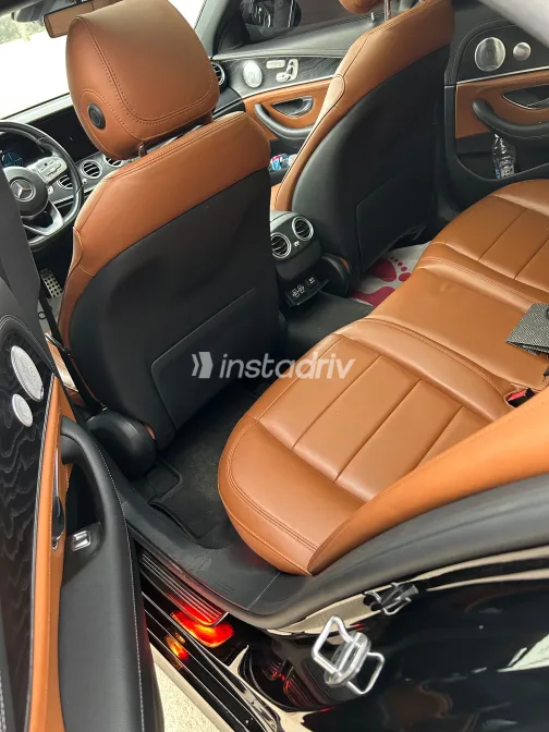 مرسيدس E 300 2019 أبيض مستعملة للبيع - 4