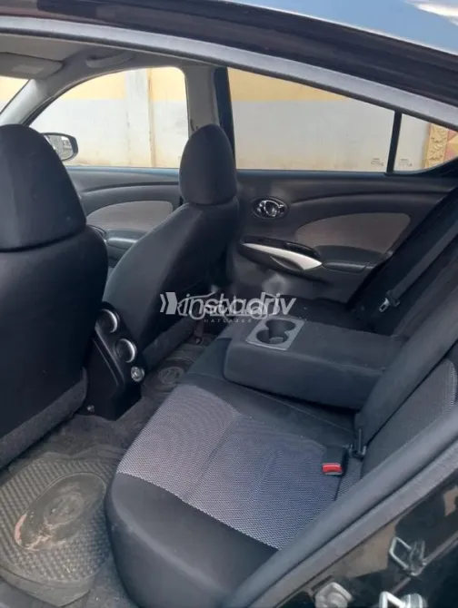 نيسان صنى 2020 أسود مستعملة للبيع - 2