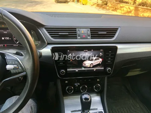 سكودا سوبيرب 2021 أبيض مستعملة للبيع - 10