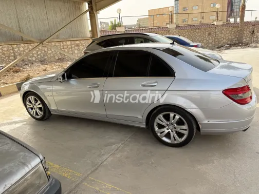Mercedes C 180 2009 White Used for Sale - 4