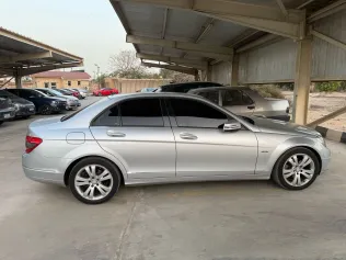 Mercedes C 180 2009 White Used for Sale