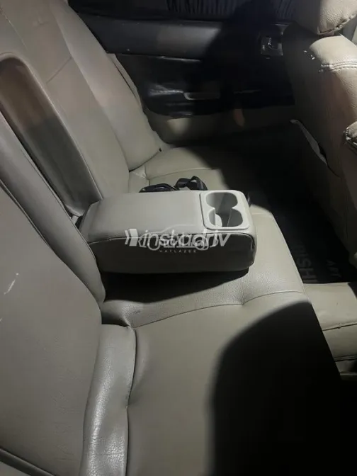 ميتسوبيشي لانسر بومة 2006 فضي مستعملة للبيع - 2