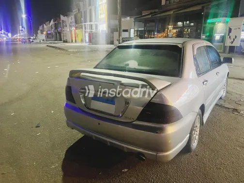 ميتسوبيشي لانسر بومة 2006 فضي مستعملة للبيع - 8