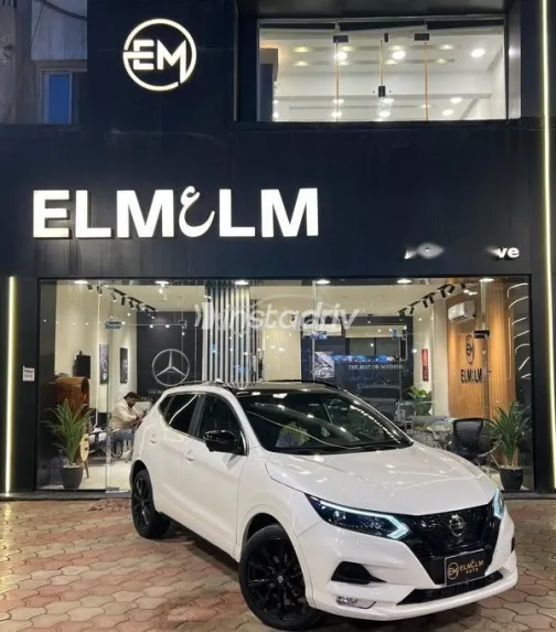 Nissan Qashqai 2021 White Used for Sale - 2