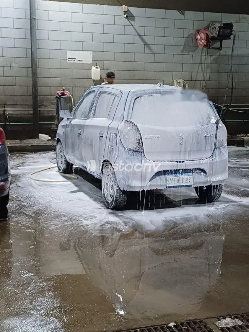 سوزوكى التو 2022 أزرق غامق مستعملة للبيع - 4