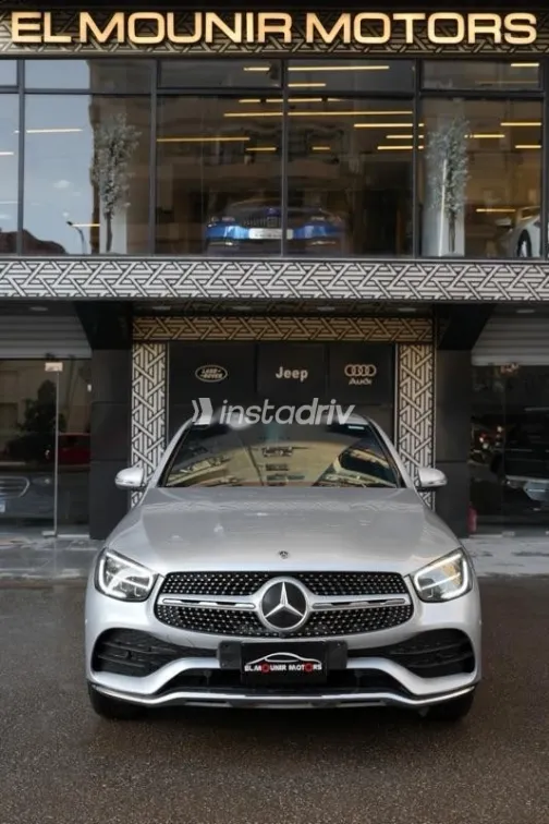 Mercedes GLC 300 2021 Silver Used for Sale - 4