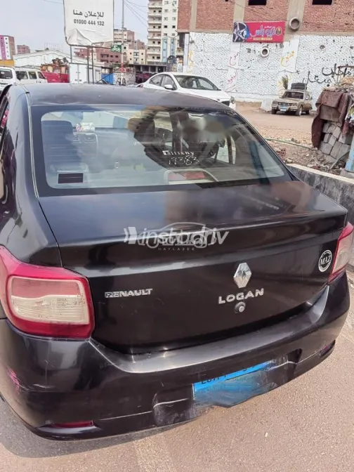 رينو لوجان 2016 أسود مستعملة للبيع - 2
