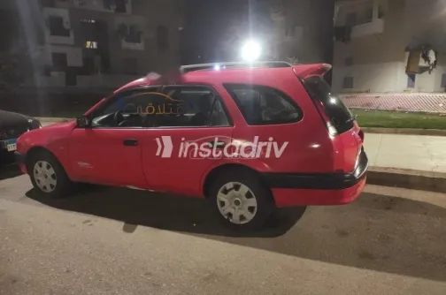 تويوتا كورولا 1998 أحمر مستعملة للبيع - 7