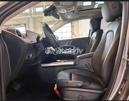 Mercedes GLA 200 2025 Gray Used for Sale - 9