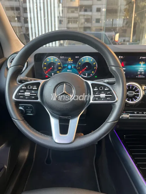 مرسيدس GLA 200 2022 أبيض مستعملة للبيع - 10