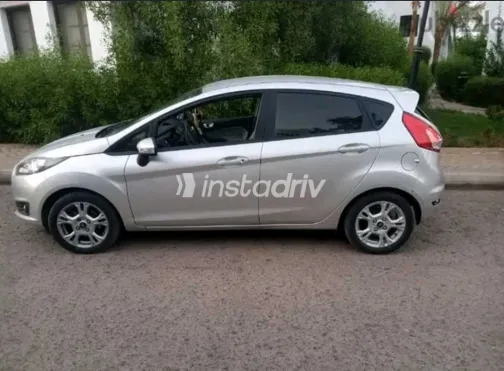 Ford Fiesta 2014 White Used for Sale - 2