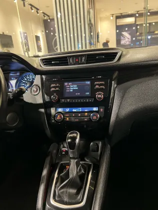 Nissan Qashqai 2019 White Used for Sale