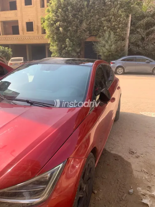 سيات ابيزا 2022 أبيض مستعملة للبيع - 4