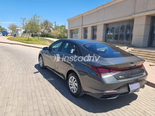 هيونداي إلنترا سى ان 7 2021 أبيض مستعملة للبيع - 1