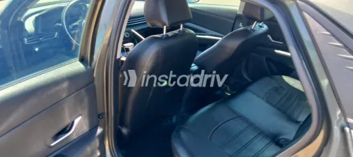 هيونداي إلنترا سى ان 7 2021 أبيض مستعملة للبيع - 3